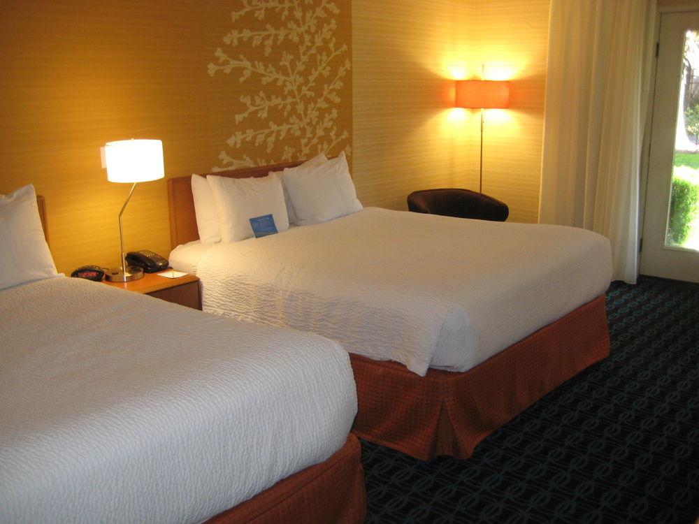 Fairfield Inn And Suites By Marriott San Jose Airport Exterior foto